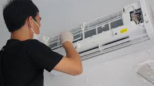 Vệ sinh máy lạnh quận 3