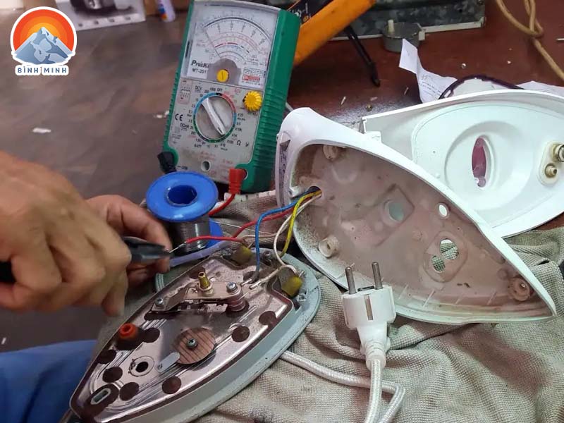 Sửa bàn ủi hơi nước ở đâu chất lượng hiện nay?